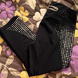 Athleta Cropped Leggings Sz M